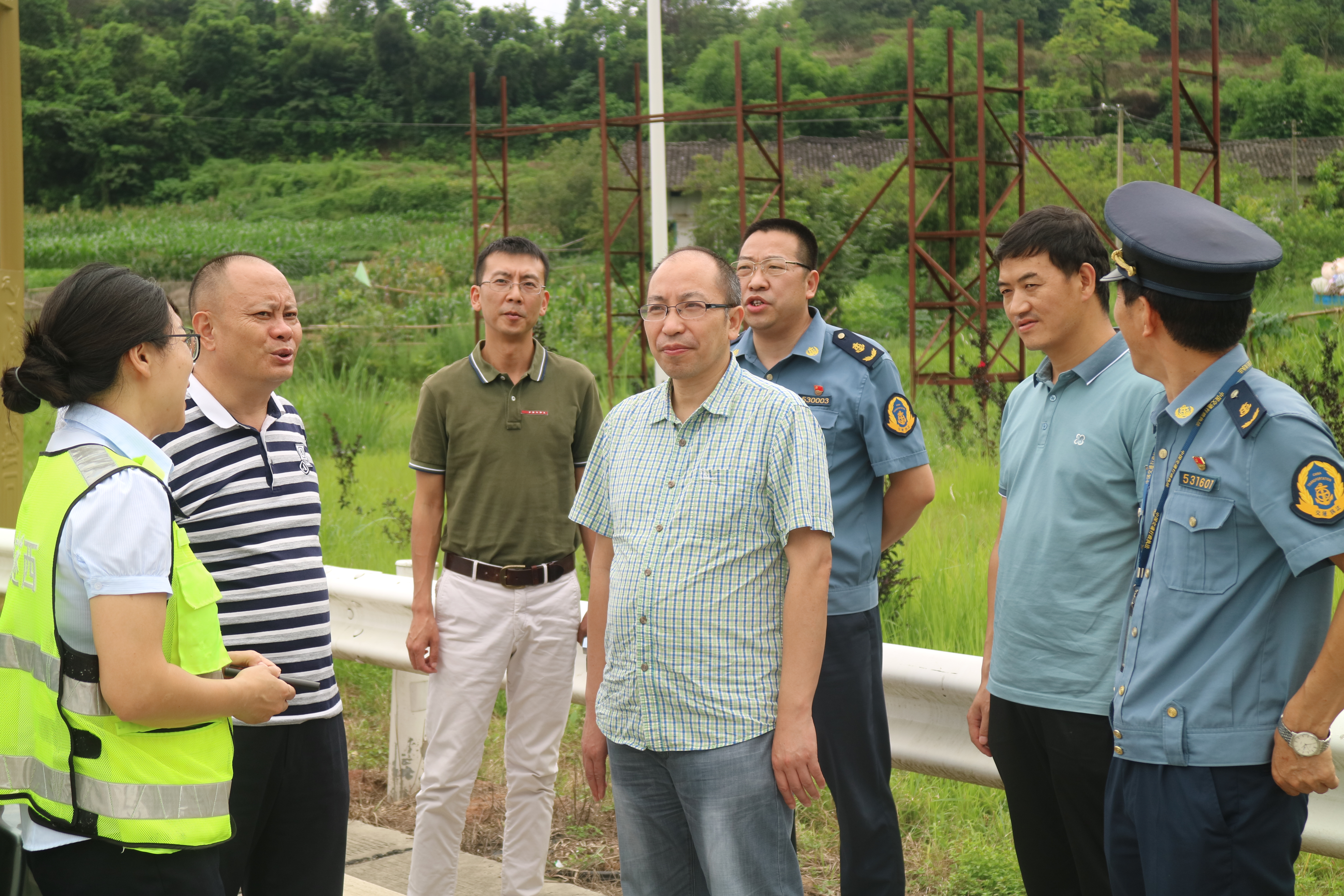 厅高管局（执法总队）检查遂广遂西公司汛期安全生产工作