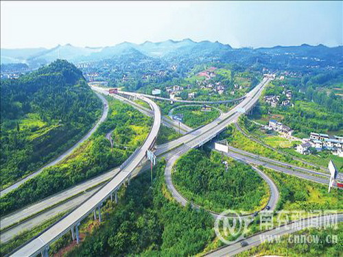 目前我市境内通车高速公路已达10条,分别是成南,南广,绕城,南渝,广南