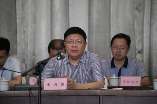 厅副巡视员黄兴棣讲话.jpg